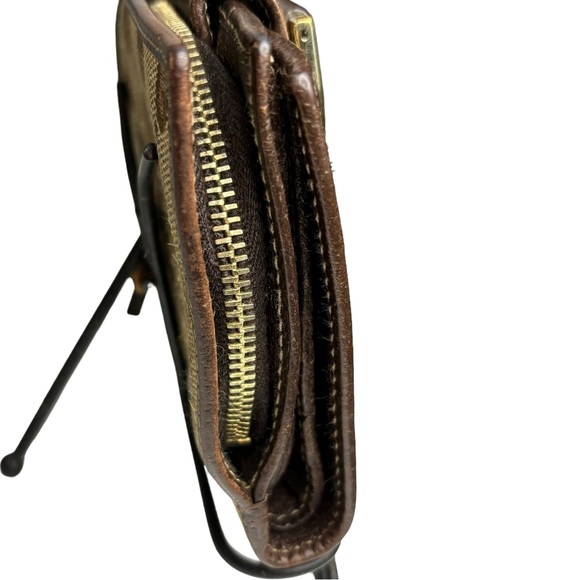 Gucci Vintage Abbey Monogram GG Canvas and Leather Gold Buckle BiFold Wallet - Picture 5 of 15